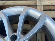 Load image into Gallery viewer, 1x Alufelge 18 Zoll 7.5" 5x112 Glanz 8W0601025AD Audi Rim Wheel FEL5832314899hp
