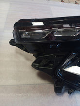 Laden Sie das Bild in den Galerie-Viewer, Frontscheinwerfer Skoda Kamiq 655941015C Links Scheinwerfer Headlight SCH5946530841tg