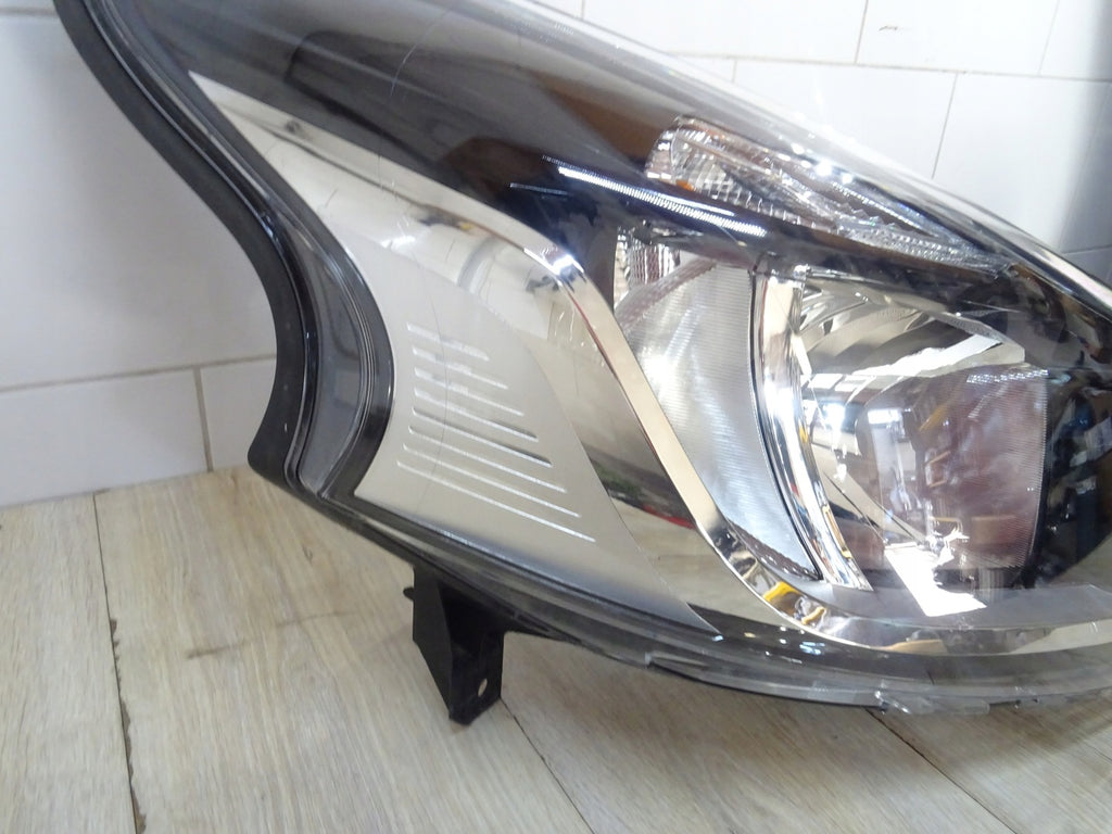 Frontscheinwerfer Opel Trafic III 260105469R LED Ein Stück (Rechts oder Links)