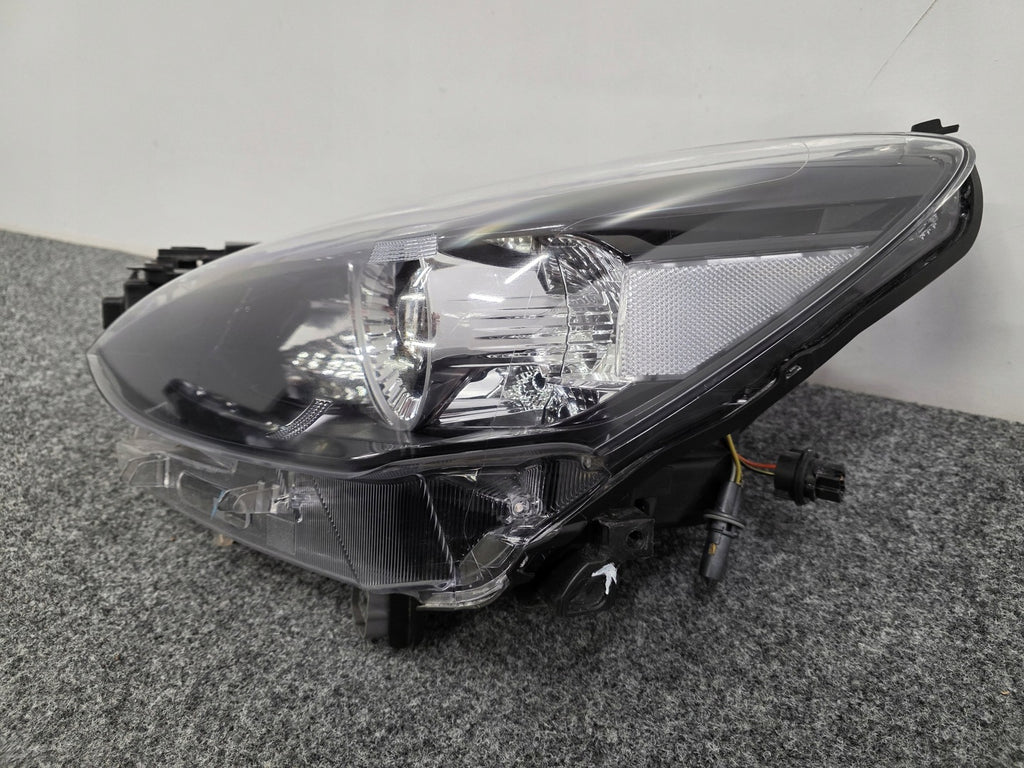 Frontscheinwerfer Mazda 2 Dj D43N-51040 Links Scheinwerfer Headlight SCH2060164030el