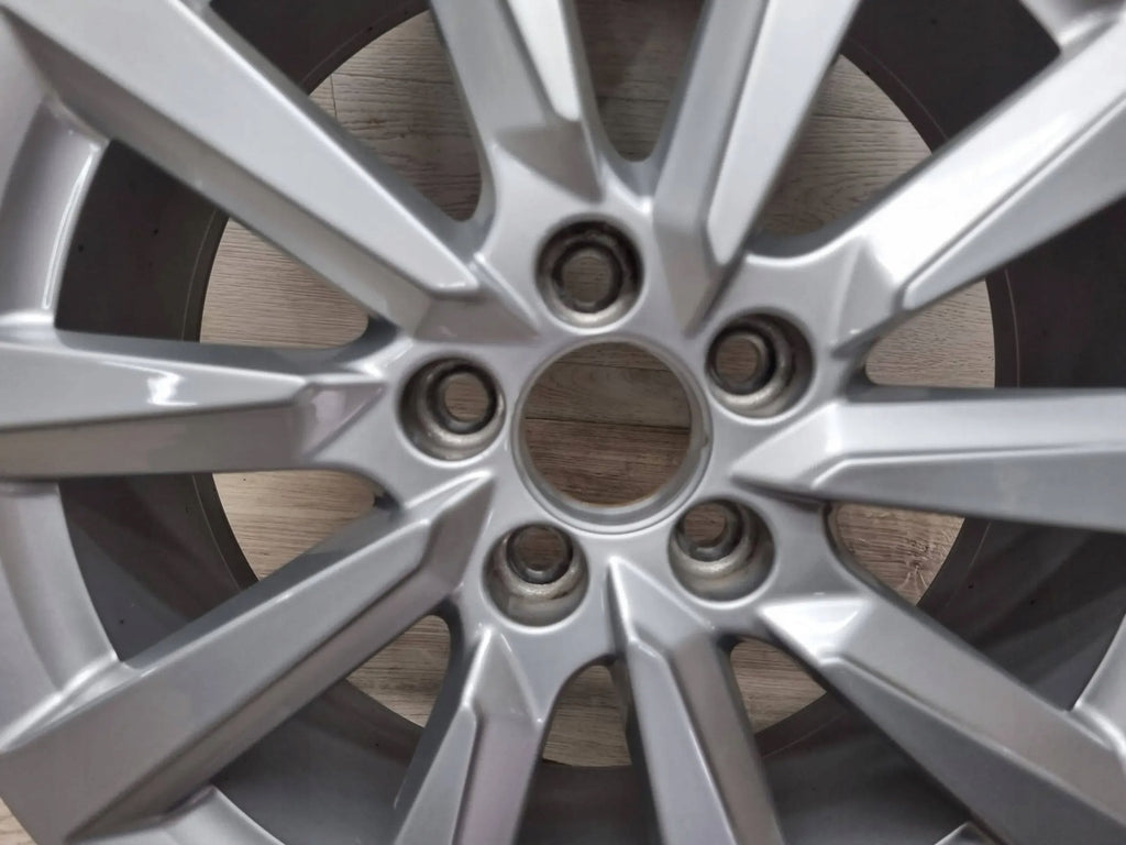 1x Alufelge 16 Zoll 6.5" 5x112 40ET 82A601025C Audi A1 Rim Wheel