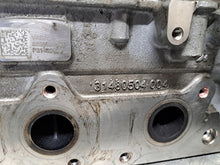 Load image into Gallery viewer, Zylinderkopf Volvo Xc40 D4204T14 2.0 190PS Diesel Unkomplett MOT1310287871ib