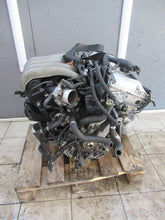 Laden Sie das Bild in den Galerie-Viewer, Motor VW Passat B7 ALT 2.0 130PS 96kW 190TKm Benzin Engine Komplett MOT3001067985oi