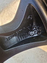 Load image into Gallery viewer, 1x Alufelge 16 Zoll 6.5&quot; 4x100 44ET 403009927R 403003471 Renault Captur Clio 1