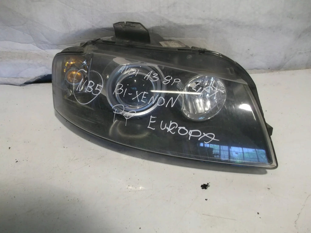 Frontscheinwerfer Audi A3 8P0941004R 0301231272 Rechts Scheinwerfer Headlight