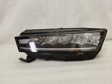 Laden Sie das Bild in den Galerie-Viewer, Frontscheinwerfer Skoda Octavia IV 5E4941015 LED Links Scheinwerfer Headlight SCH7213474051mt