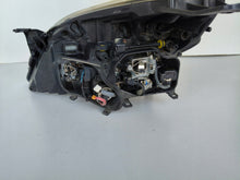 Laden Sie das Bild in den Galerie-Viewer, Frontscheinwerfer Opel Vectra C 13251942 Xenon Rechts Scheinwerfer Headlight SCH3986836301vx