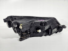 Laden Sie das Bild in den Galerie-Viewer, Frontscheinwerfer Skoda Superb III 3V1941015AA Xenon Links Headlight