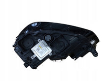 Laden Sie das Bild in den Galerie-Viewer, Frontscheinwerfer VW Sportsvan 517941032A 90056422 Xenon Rechts Headlight SCH5917435781qa