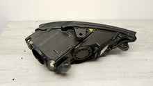 Laden Sie das Bild in den Galerie-Viewer, Frontscheinwerfer Audi A3 8V0941005 1EL010740-21 Xenon Links Headlight