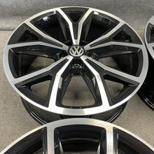 Load image into Gallery viewer, 4x Alufelge 18 Zoll 7.0&quot; 5x100 2GM601025F VW T-Cross Rim Wheel