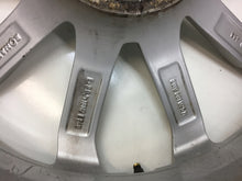 Laden Sie das Bild in den Galerie-Viewer, 4x Alufelge 18 Zoll 8.0&quot; 5x112 40ET Glanz Silber 8W0601025 Audi A4 B9 Rim Wheel