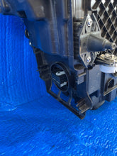 Load image into Gallery viewer, Frontscheinwerfer BMW 5 G31 G30 9850587-07 Links Scheinwerfer Headlight SCH4887341339di