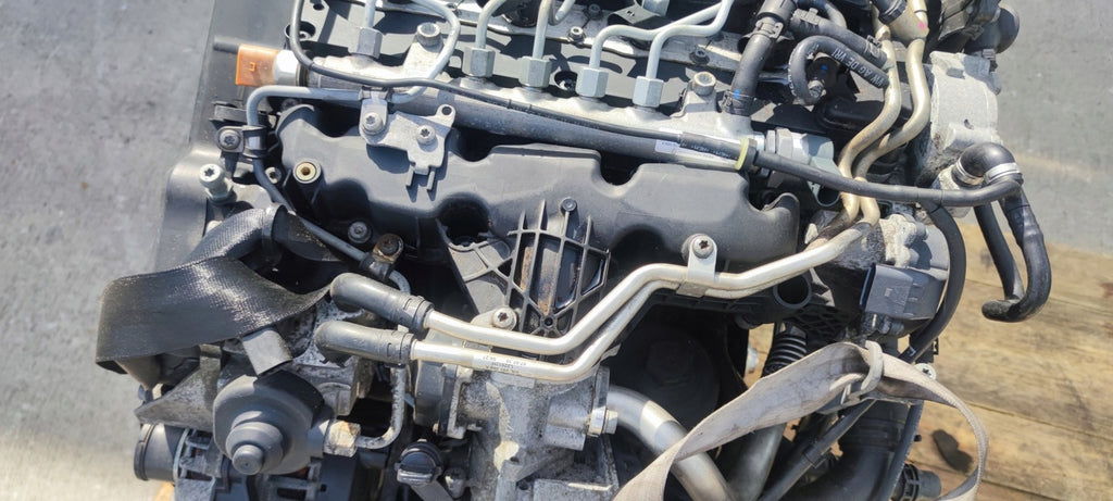 Motor Audi B8 CAGA 2.0 TDI 143PS 105kW 2013 Diesel Engine Komplett