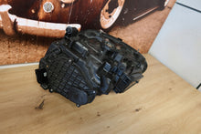 Laden Sie das Bild in den Galerie-Viewer, Frontscheinwerfer Porsche Cayenne 7P5941752 Xenon Rechts Scheinwerfer Headlight SCH5398356011mb