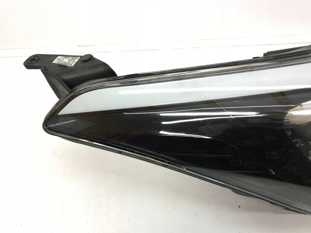 Frontscheinwerfer Hyundai I20 II 92102C8 Rechts Scheinwerfer Headlight SCH5513593047jj
