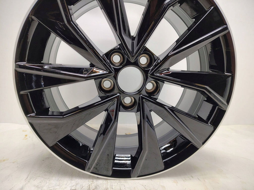 1x Alufelge 16 Zoll 5x100 6V0601025F Skoda Fabia Iii Rim Wheel FEL1926737037lz