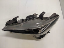 Laden Sie das Bild in den Galerie-Viewer, Frontscheinwerfer Mazda Cx5 KB8P51040 Full LED Ein Stück (Rechts oder Links)