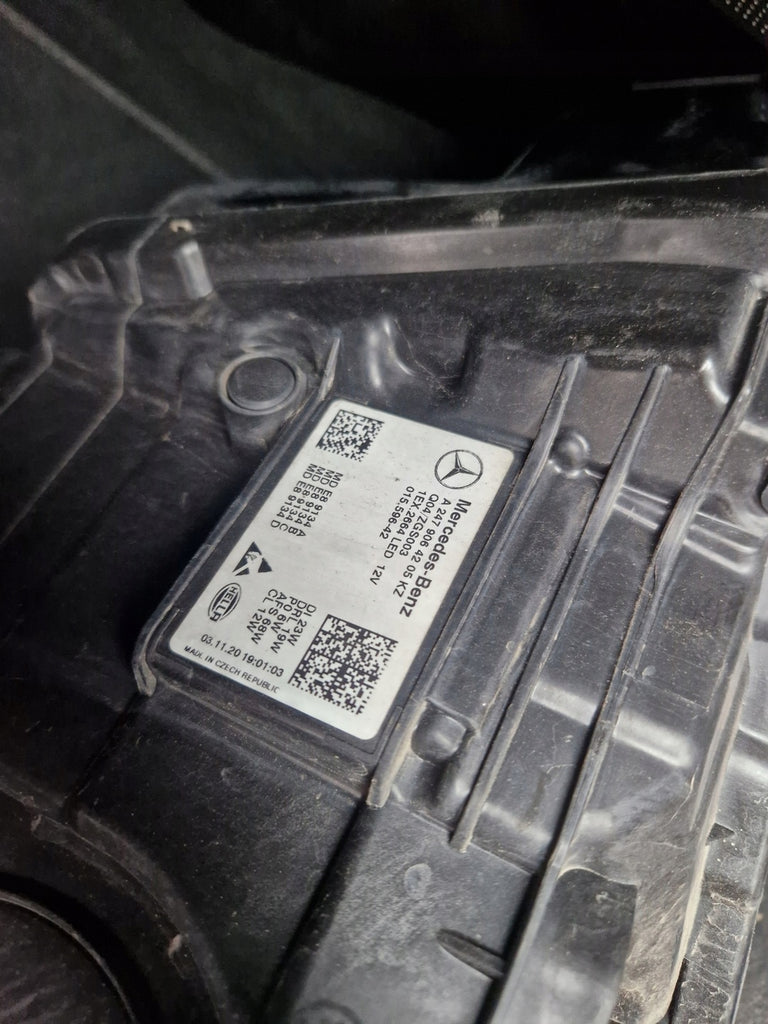 Frontscheinwerfer Mercedes-Benz Gla A2479064205 LED Rechts oder Links SCH2993758888hz