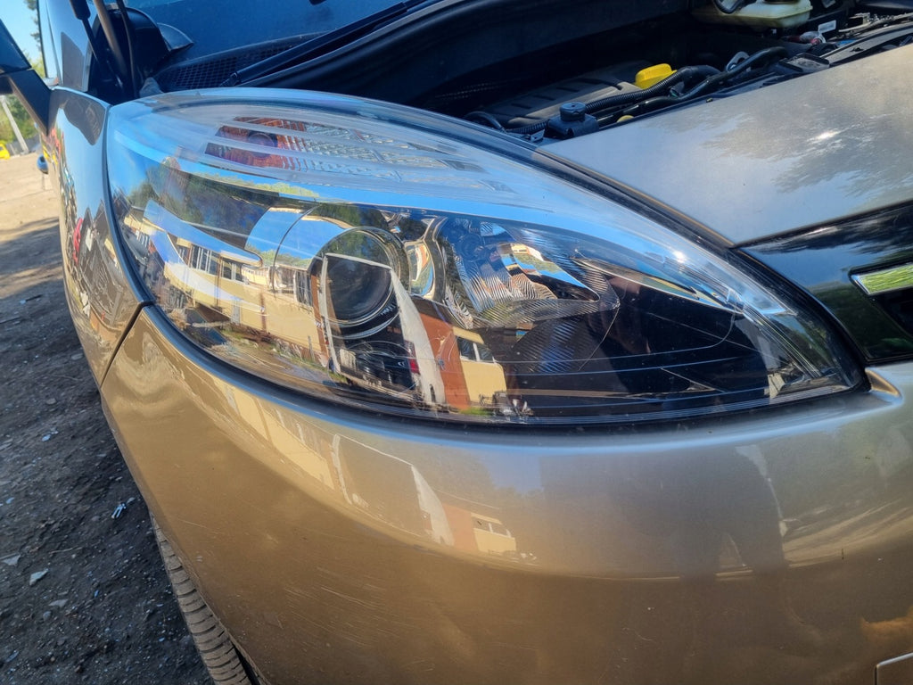 Frontscheinwerfer Renault Grand III Scenic 260106928R Rechts Headlight SCH3488131705pn