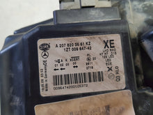 Laden Sie das Bild in den Galerie-Viewer, Frontscheinwerfer Mercedes-Benz C207 A2078203661 Xenon Rechts Headlight SCH7319520757yq