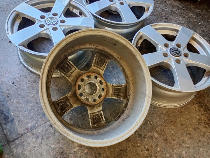 4x Alufelge 16 Zoll 6.5" 5x112 KBA49296 VW Rim Wheel FEL9467263366uu
