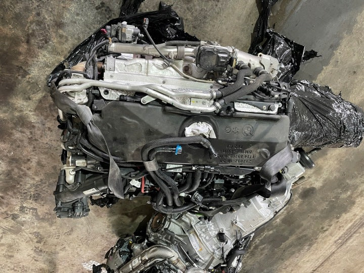 Motor BMW G30 G01 G05 G20 B57D30A 3.0 Diesel Engine Unkomplett MOT3846424108qs