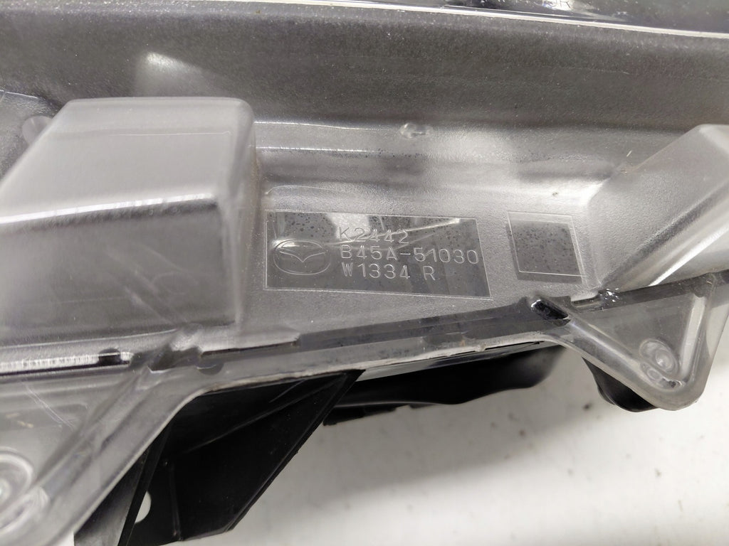 Frontscheinwerfer Mazda 3 BHR151030 Rechts Scheinwerfer Headlight SCH7873288380sw