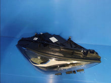 Laden Sie das Bild in den Galerie-Viewer, Frontscheinwerfer Mercedes-Benz Cla A1189060801 Full LED Rechts Headlight SCH4665560182it