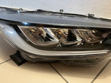 Laden Sie das Bild in den Galerie-Viewer, Frontscheinwerfer Toyota 4 Yaris LED Rechts Scheinwerfer Headlight