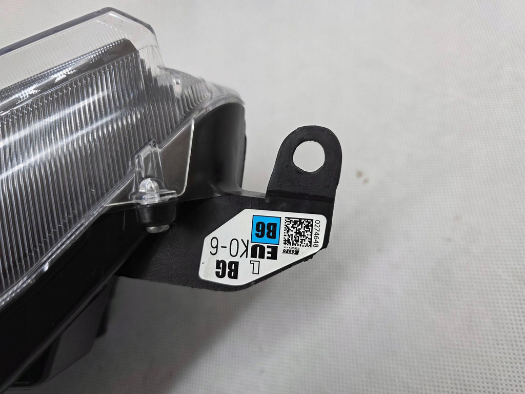 Frontscheinwerfer Toyota 4 Yaris EUK0-6 Ein Stück (Rechts oder Links) Headlight