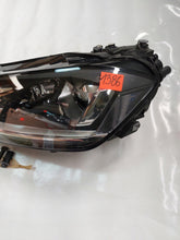 Load image into Gallery viewer, Frontscheinwerfer VW Golf Sportsvan 517941031B Xenon Links Headlight SCH6937867353dr