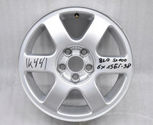 Load image into Gallery viewer, 1x Alufelge 15 Zoll 6.0&quot; 5x100 38ET Glanz Silber 8L0601025F Audi A3 Rim Wheel