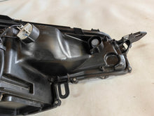 Laden Sie das Bild in den Galerie-Viewer, Frontscheinwerfer Toyota 81150-F4031 LED Links Scheinwerfer Headlight