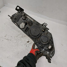 Load image into Gallery viewer, Frontscheinwerfer Citroën C5 III 9684845880 89901892 Xenon Links Headlight