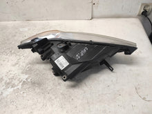 Laden Sie das Bild in den Galerie-Viewer, Frontscheinwerfer Mitsubishi Colt I 8301B179 Links Scheinwerfer Headlight SCH5977463843jc