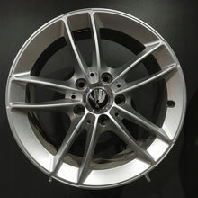 Laden Sie das Bild in den Galerie-Viewer, 4x Alufelge 16 Zoll 6.5" 5x112 44ET A1774010100 Mercedes-Benz Superb III Octavia FEL6643992431kr