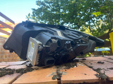 Load image into Gallery viewer, Frontscheinwerfer BMW 3 E91 E90 72402479 Xenon Ein Stück (Rechts oder Links) SCH9167073230al