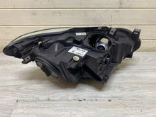 Laden Sie das Bild in den Galerie-Viewer, Frontscheinwerfer BMW 1 F21 F20 7229677 Xenon Links Scheinwerfer Headlight