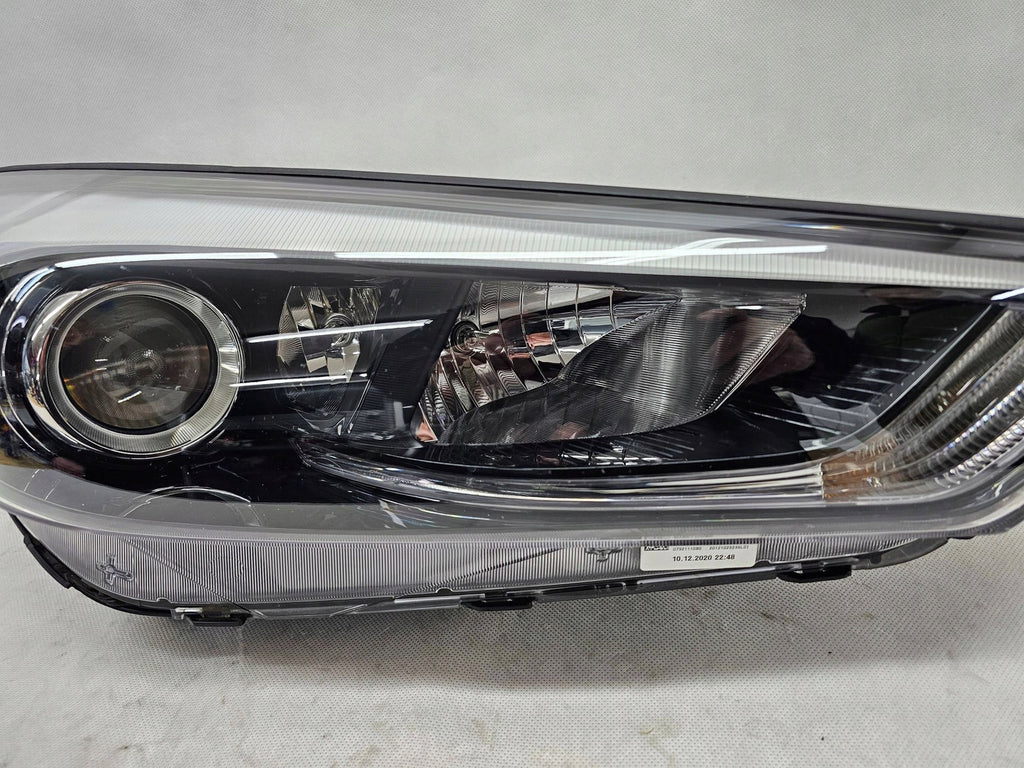 Frontscheinwerfer Hyundai Tucson 92102D7101 Rechts Scheinwerfer Headlight SCH8865564282ff