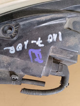 Load image into Gallery viewer, Frontscheinwerfer Hyundai I10 92102-0X0 Rechts Scheinwerfer Headlight