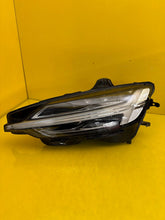 Laden Sie das Bild in den Galerie-Viewer, Frontscheinwerfer Volvo V60 II S60 III 32404679 LED Links Scheinwerfer Headlight SCH8192659653aq