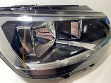 Laden Sie das Bild in den Galerie-Viewer, Frontscheinwerfer VW T6 7E1941006E Halogen Rechts Scheinwerfer Headlight