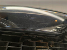 Laden Sie das Bild in den Galerie-Viewer, Frontscheinwerfer Polestar P31698070 P31698071 Full LED Ein Satz Headlight SCH9450621283xa