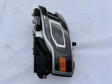 Laden Sie das Bild in den Galerie-Viewer, Frontscheinwerfer Ford DA83-13006-BM Links Scheinwerfer Headlight SCH3124100142zo