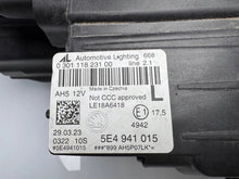 Laden Sie das Bild in den Galerie-Viewer, Frontscheinwerfer Skoda Octavia IV 5E4941015 LED Links Scheinwerfer Headlight SCH2306012681vu