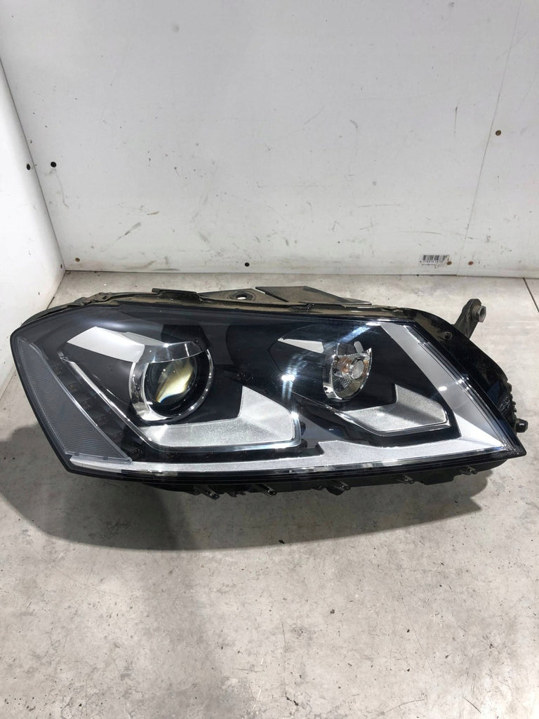 Frontscheinwerfer VW Passat B7 3AB941752 3AB941751 Xenon Rechts Headlight SCH7931869414md