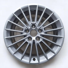 Load image into Gallery viewer, 1x Alufelge 17 Zoll 8.0&quot; 5x112 46ET 8Y0601025B Audi A3 Rim Wheel