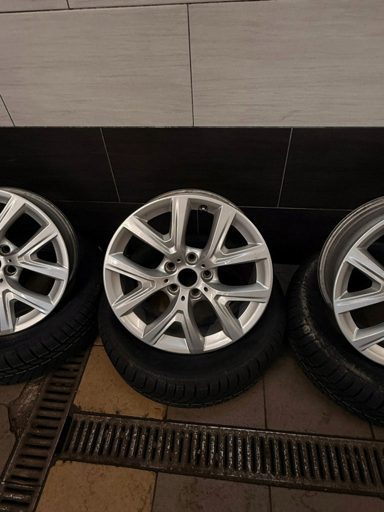 4x Alufelge 17 Zoll 6.5" 5x112 39ET Glanz Silber 6856076 BMW Rim Wheel FEL2581753320cz