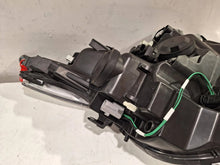 Laden Sie das Bild in den Galerie-Viewer, Frontscheinwerfer Citroën C1 II AVN11210 Links Scheinwerfer Headlight